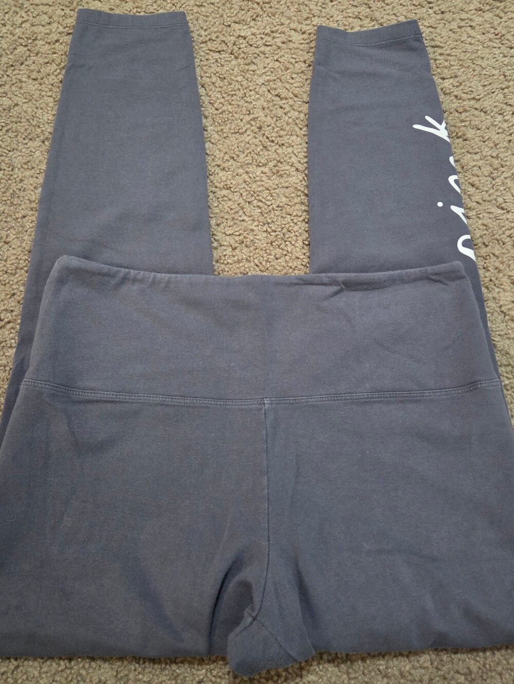 PINK Victoria's Secret XL Spellout Activewear Leggings